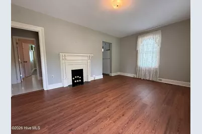 304 E Woodall Street, Smithfield, NC 27577 - Photo 8
