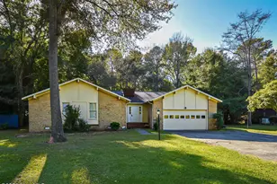 1504 Darby Pl, Goldsboro, NC 27534 - Photo 2