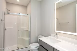 607 N 11th St, Wilmington, NC 28401 - Photo 6