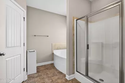 520 New Hanover Trail, Jacksonville, NC 28546 - Photo 24