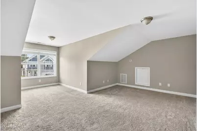 520 New Hanover Trail, Jacksonville, NC 28546 - Photo 34