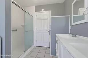 2212 E 7th St, Lumberton, NC 28358 - Photo 22