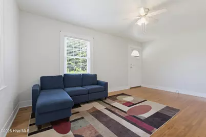 2212 E 7th Street, Lumberton, NC 28358 - Photo 4