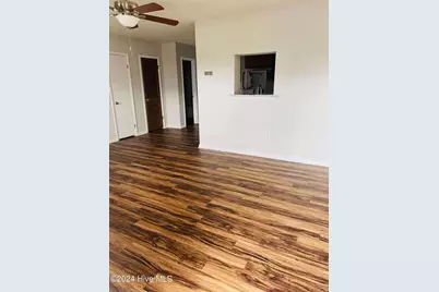 1213 E Fire Tower Road #P, Greenville, NC 27858 - Photo 2