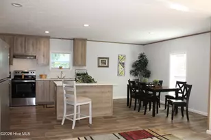 110 Denise Dr, Jacksonville, NC 28540 - Photo 2