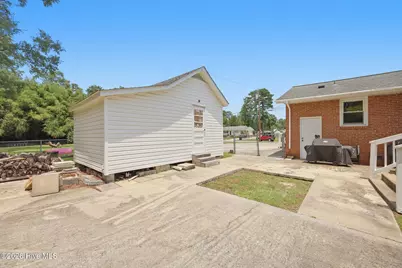611 Decatur Road, Jacksonville, NC 28540 - Photo 6