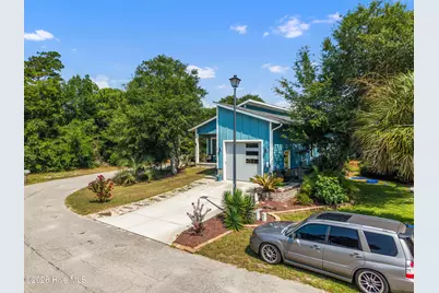 8708 Plantation Drive, Emerald Isle, NC 28594 - Photo 2