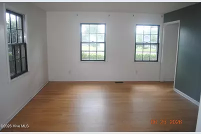 105 Hilda Road, Jacksonville, NC 28546 - Photo 4