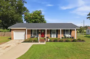 4114 Edgewood Dr, Ayden, NC 28513 - Photo 2