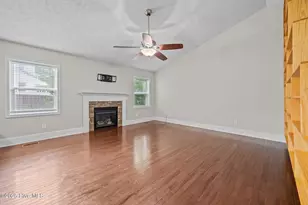 123 Lightwater Dr, Aberdeen, NC 28315 - Photo 12