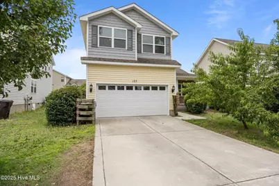 123 Lightwater Drive, Aberdeen, NC 28315 - Photo 2
