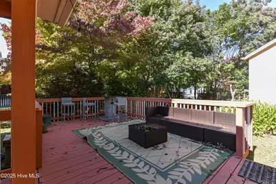 606 W Colonial Avenue, Elizabeth City, NC 27909 - Photo 26