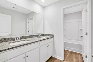 526 Barrelwood Dr, Jacksonville, NC 28546 - Photo 20