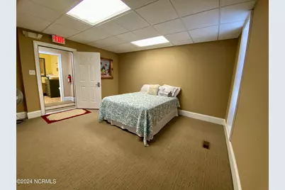 121 Courthouse Drive, Elizabethtown, NC 28337 - Photo 16
