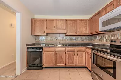 1026 Spring Villa Drive, Jacksonville, NC 28540 - Photo 10