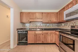 1026 Spring Villa Dr, Jacksonville, NC 28540 - Photo 10