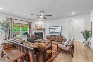 702 Greenwich Pl, Richlands, NC 28574 - Photo 6