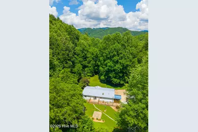 394 Anderson Road, Robbinsville, NC 28771 - Photo 72