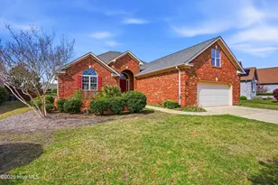 1007 Ringlet Ct, Leland, NC 28479 - Photo 2