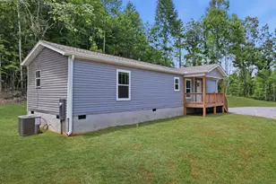 285 Loganberry Ln, Hayesville, NC 28904 - Photo 2