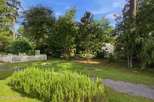 209 E Palmer Dr, New Bern, NC 28560 - Photo 44