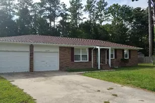 2014 Cedar Point Cir, Elizabeth City, NC 27909 - Photo 1