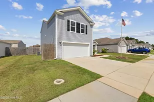 624 Avington Ln NE, Leland, NC 28451 - Photo 2