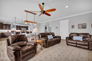 1044 Mallard Bay Dr, Hampstead, NC 28443 - Photo 4