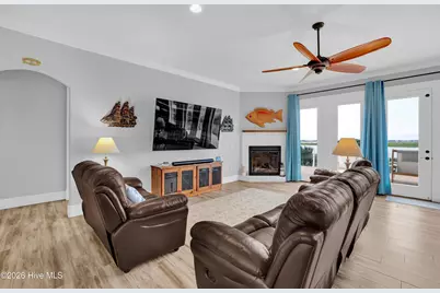 1044 Mallard Bay Drive, Hampstead, NC 28443 - Photo 2