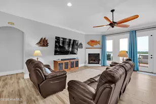 1044 Mallard Bay Dr, Hampstead, NC 28443 - Photo 2