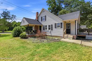 421 S Brown St, Chadbourn, NC 28431 - Photo 6