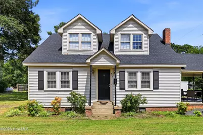 421 S Brown Street, Chadbourn, NC 28431 - Photo 1
