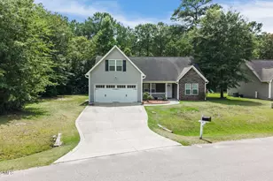 269 Blue Creek Farms Drive, Jacksonville, NC 28540 - Photo 2