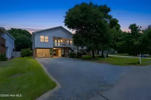112 SW 13th St, Oak Island, NC 28465 - Photo 1