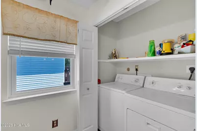 112 SW 13th Street, Oak Island, NC 28465 - Photo 18