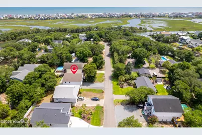 112 SW 13th Street, Oak Island, NC 28465 - Photo 4