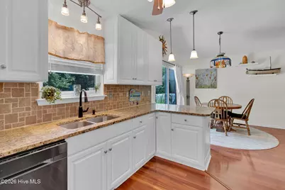 112 SW 13th Street, Oak Island, NC 28465 - Photo 18