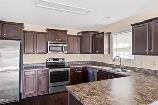 132 Prelude Dr, Richlands, NC 28574 - Photo 10