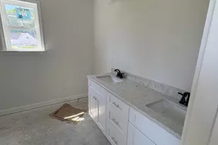 3717 Chatsworth Dr, La Grange, NC 28551 - Photo 12