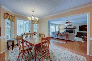 306 Taliaferro Ln, New Bern, NC 28560 - Photo 10