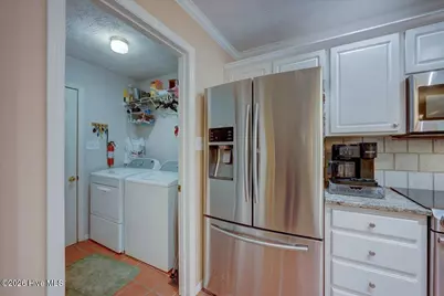 306 Taliaferro Lane, New Bern, NC 28560 - Photo 14