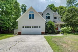 306 Taliaferro Ln, New Bern, NC 28560 - Photo 2