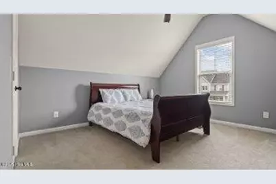 203 Holmes Point Court, Jacksonville, NC 28546 - Photo 32