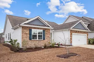 204 Edgewater Wy, Surf City, NC 28445 - Photo 2