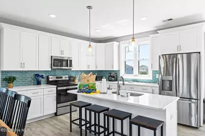 412 E Fourth Street, Ocean Isle Beach, NC 28469 - Photo 18