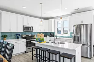 412 E 4th St, Ocean Isle Beach, NC 28469 - Photo 18