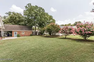 609 Golfers Ln, Nashville, NC 27856 - Photo 8