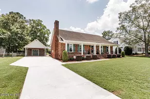 609 Golfers Ln, Nashville, NC 27856 - Photo 1