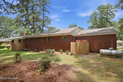 211 Nelson Street, Bethel, NC 27812 - Photo 12