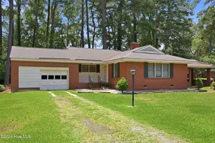 211 Nelson St, Bethel, NC 27812 - Photo 1